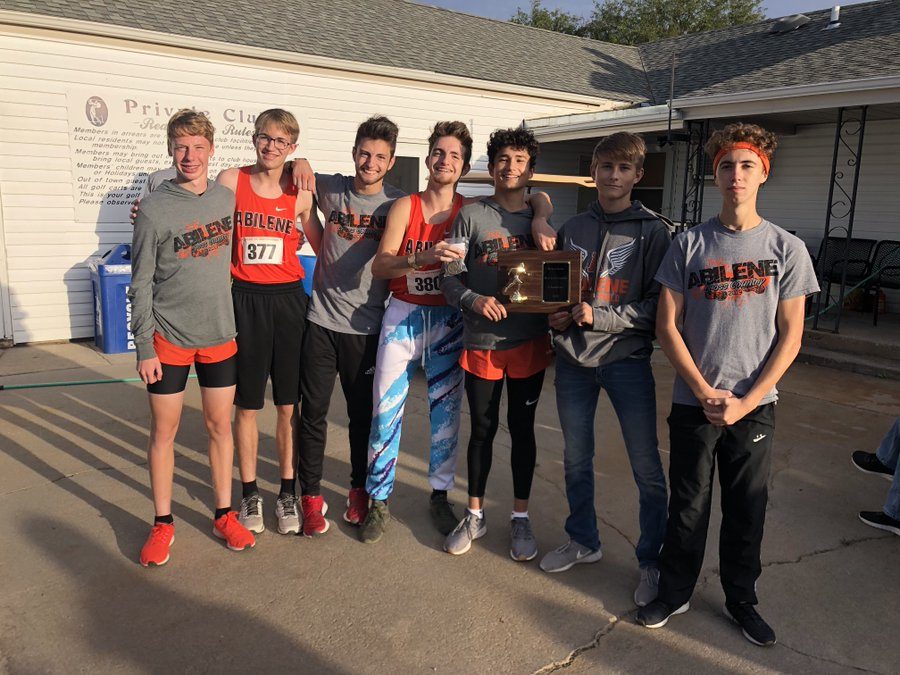 Varsity Boys XC ran their way to a win at Beloit