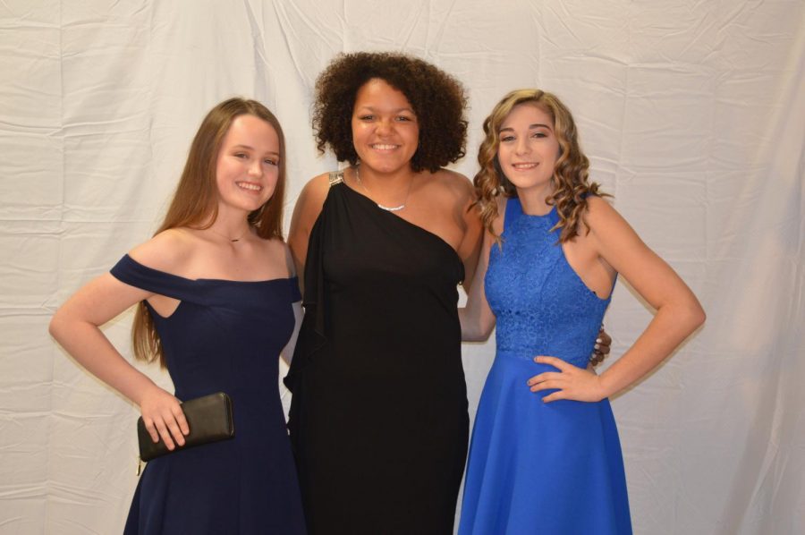Grace Therington,Tamia Mays and Samantha Butler