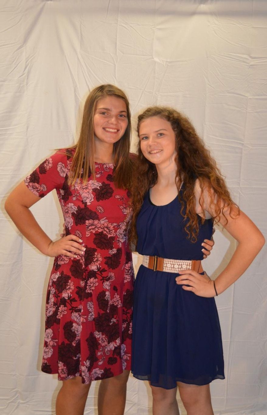 2018 AHS Homecoming Fashion Spread
