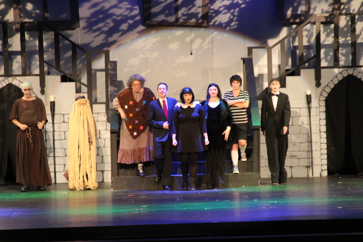 Cast of Addams Family